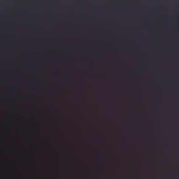 Meet your Posher, Alyssa - Picture 1 of 1